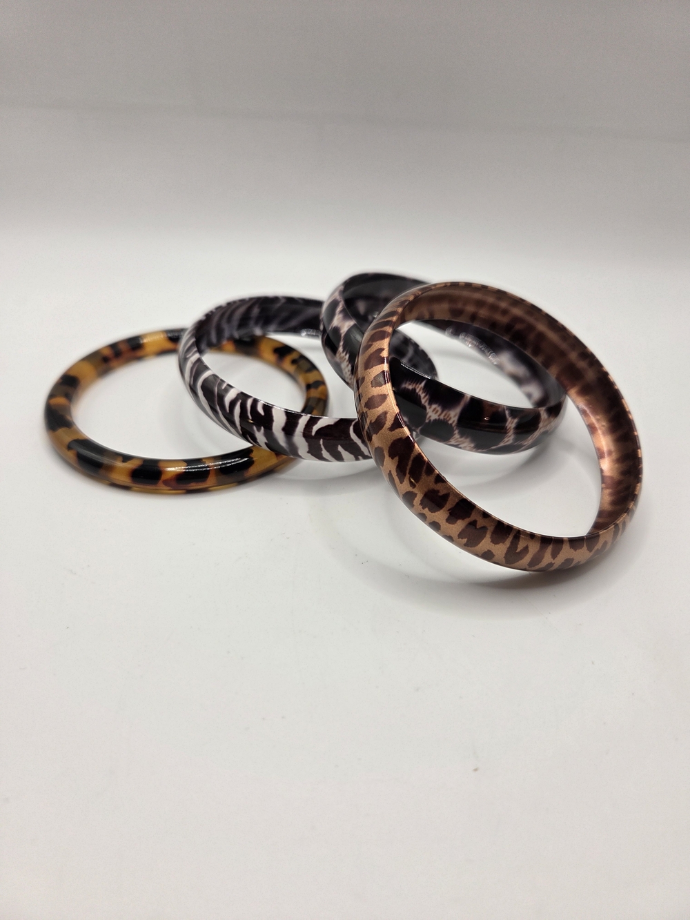 1660. Lot Of Animal Print Bangle Bracelets